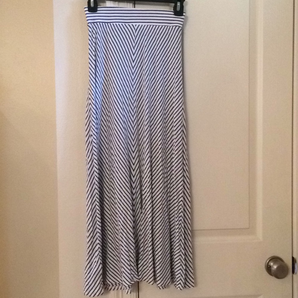 Maxi skirt
